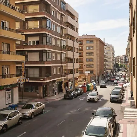 Amplio Centro Barrio Del Oeste Lejlighed Salamanca