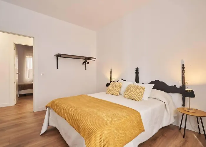 Amplio Centro Barrio Del Oeste * Salamanca